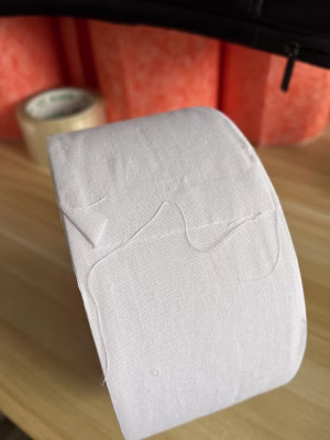 Rouleau de bandelette pour épilation a la cire